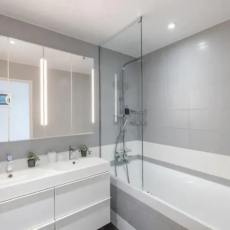 Amazing Flat For 4p - Canal Saint Martin شقة باريس